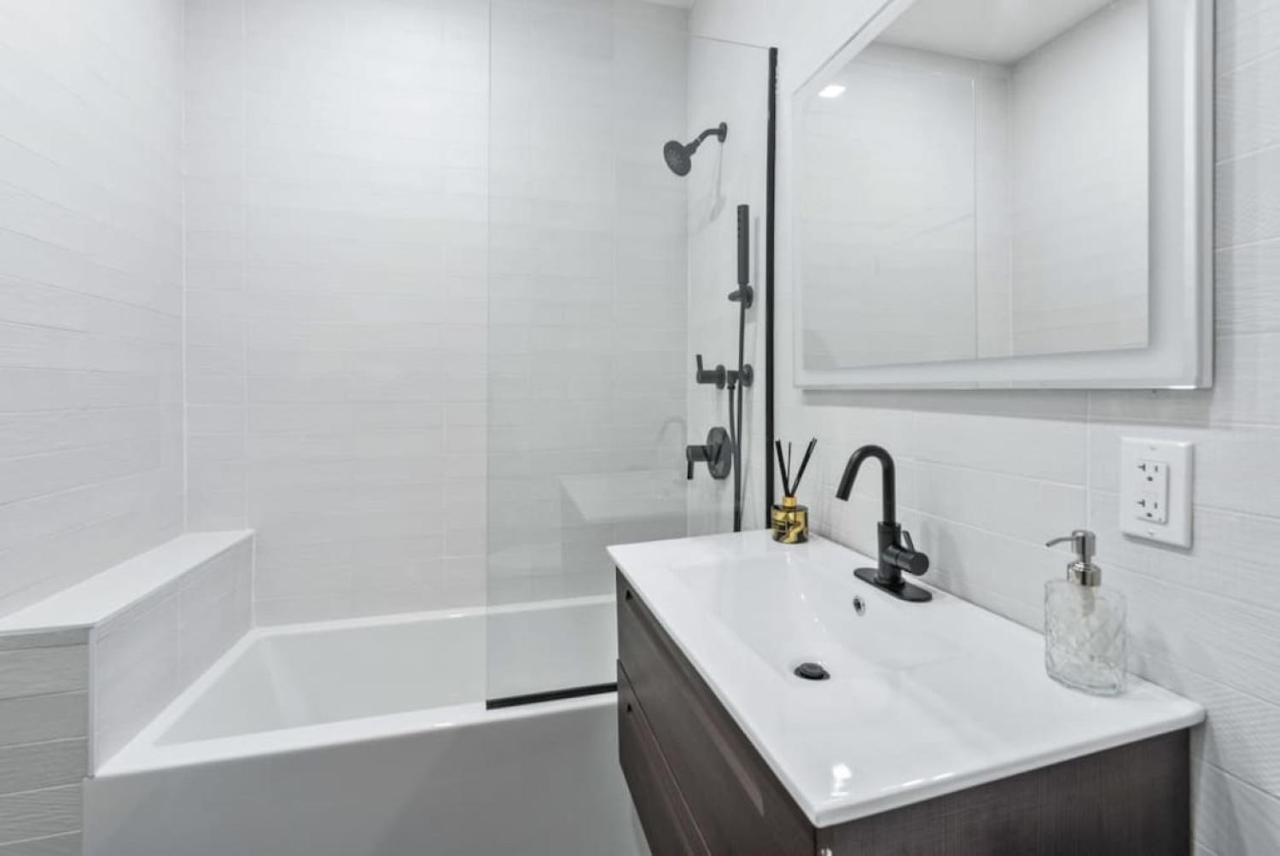 Top Notch 2Br Suite Minutes To Central Park New York Kültér fotó